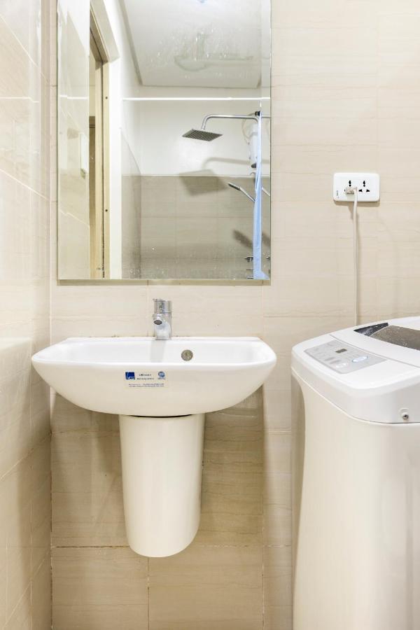 Staycation At Shore - Direct Pool Manila Esterno foto